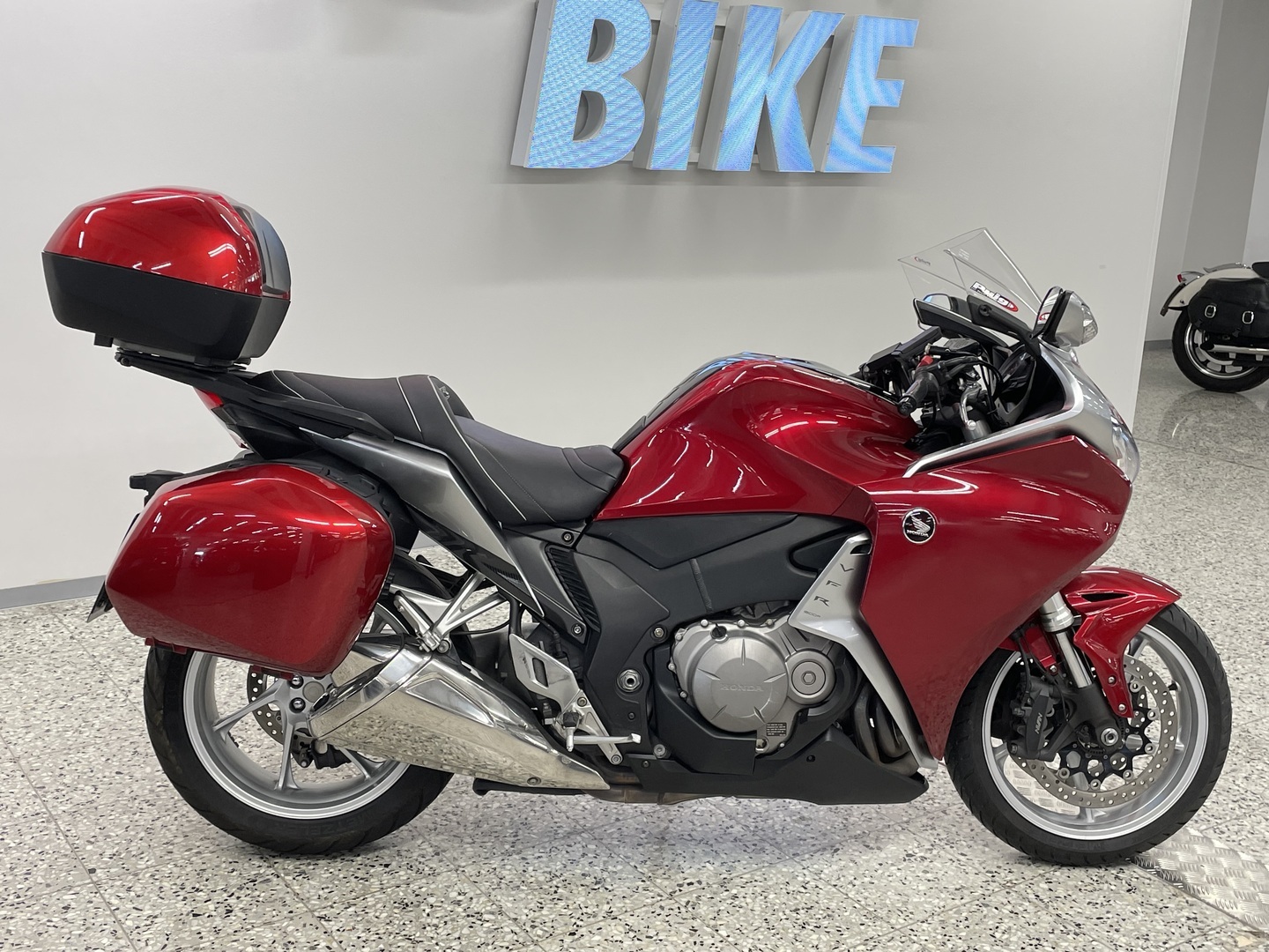 HONDA VFR 2011
