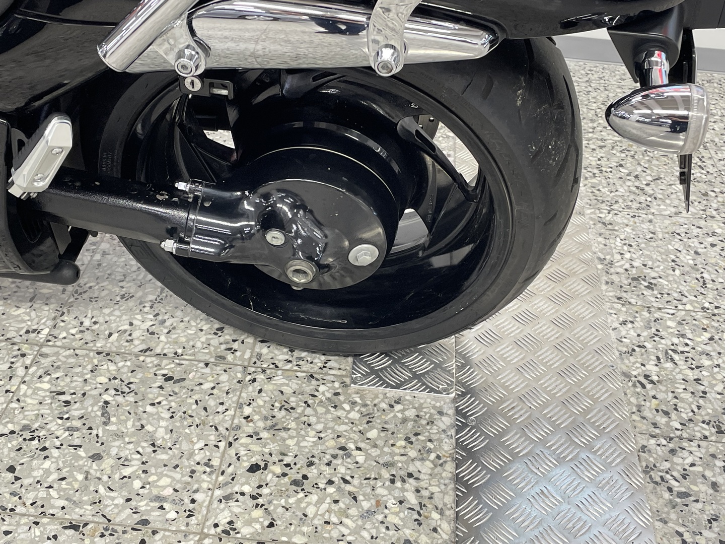 SUZUKI Intruder 2012