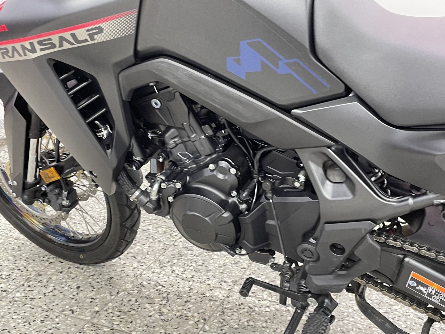 HONDA XL 2024
