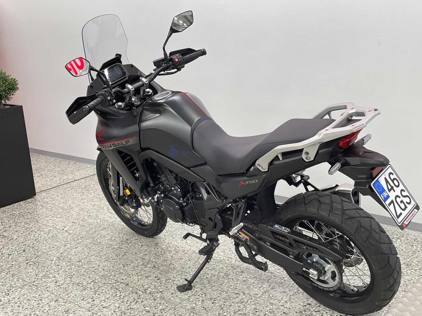 HONDA XL 2024