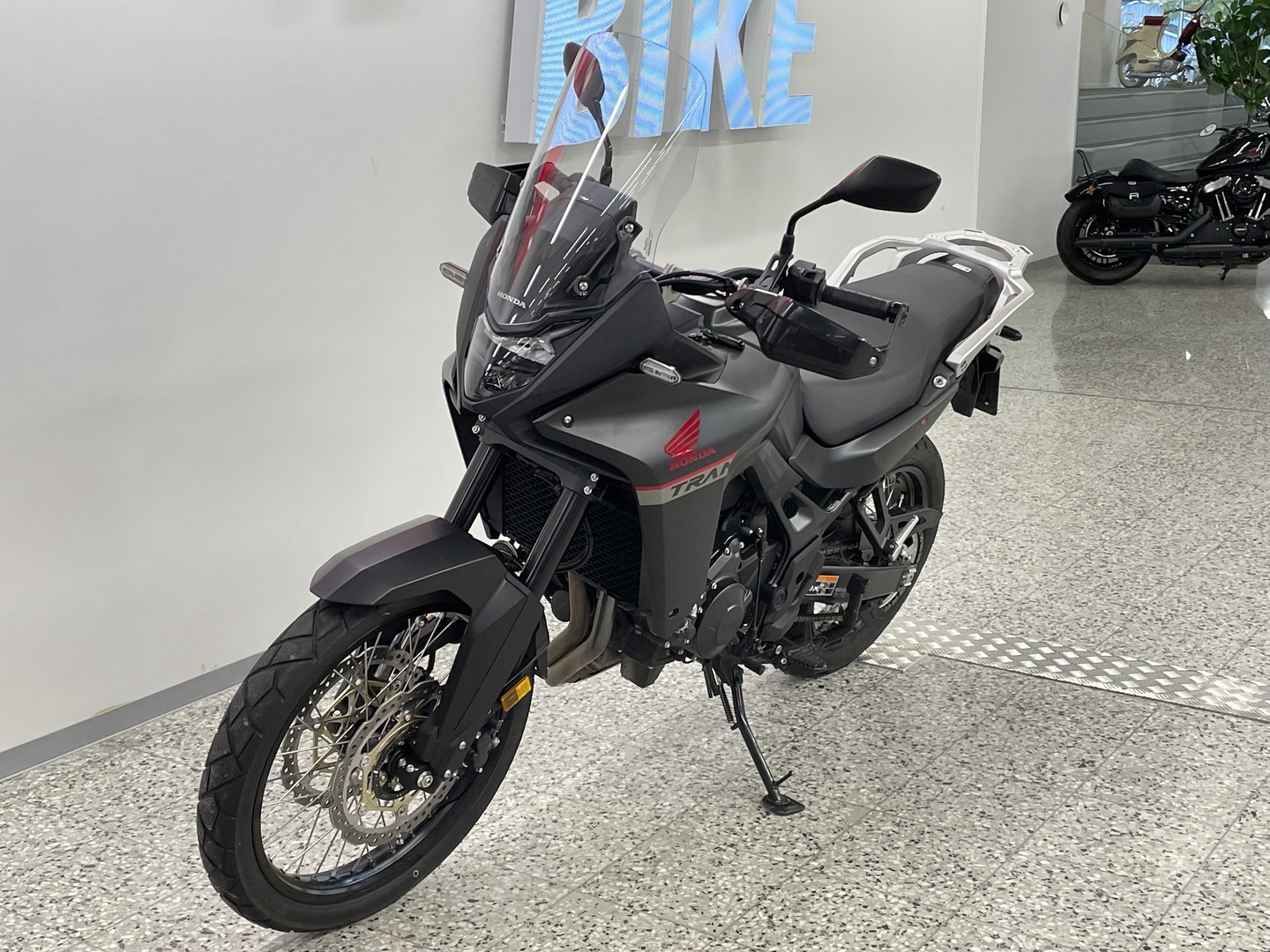 HONDA XL 2024