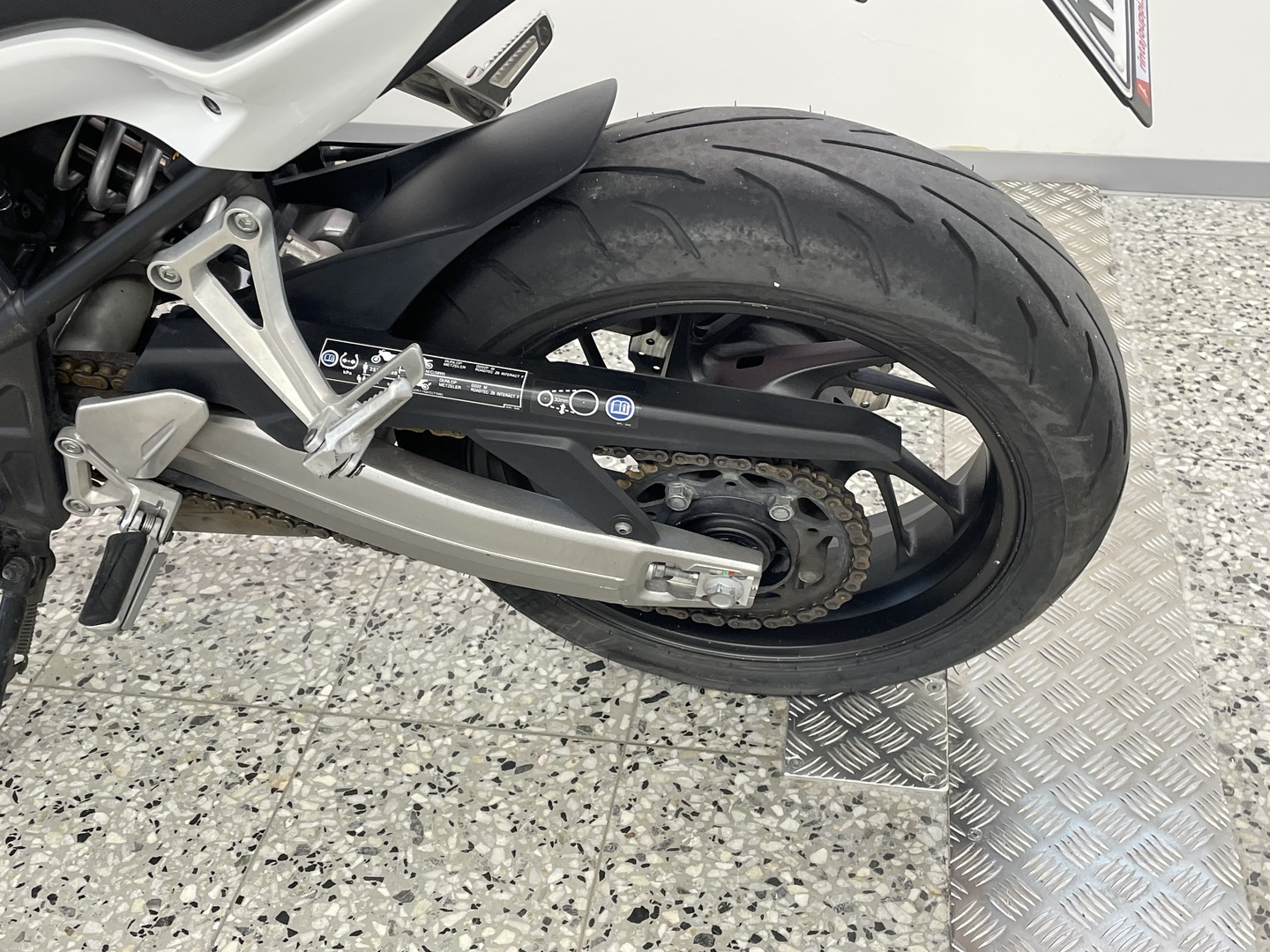 HONDA CB 2015