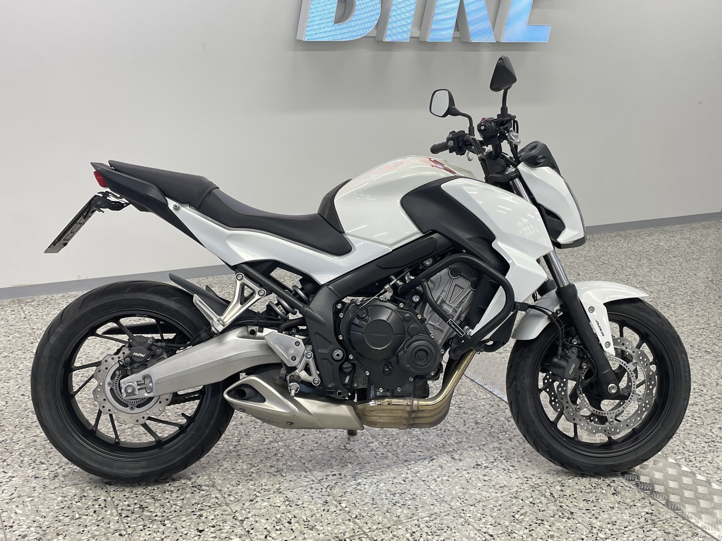HONDA CB 2015