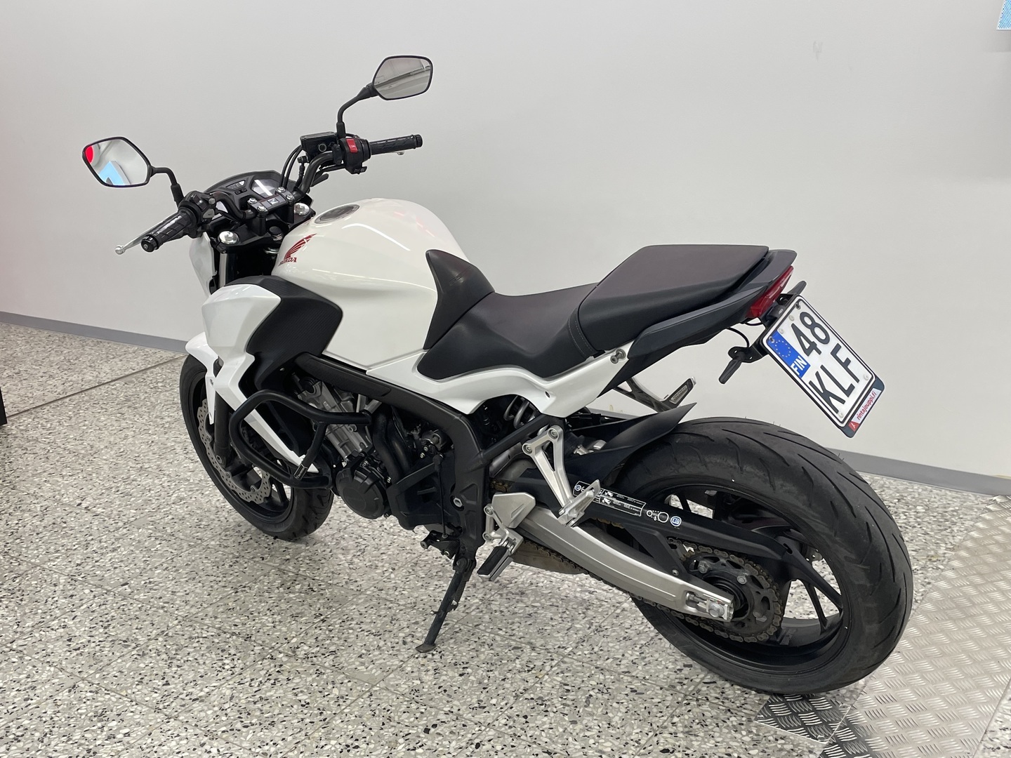 HONDA CB 2015