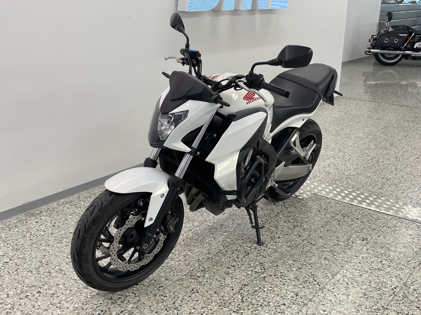 HONDA CB 2015