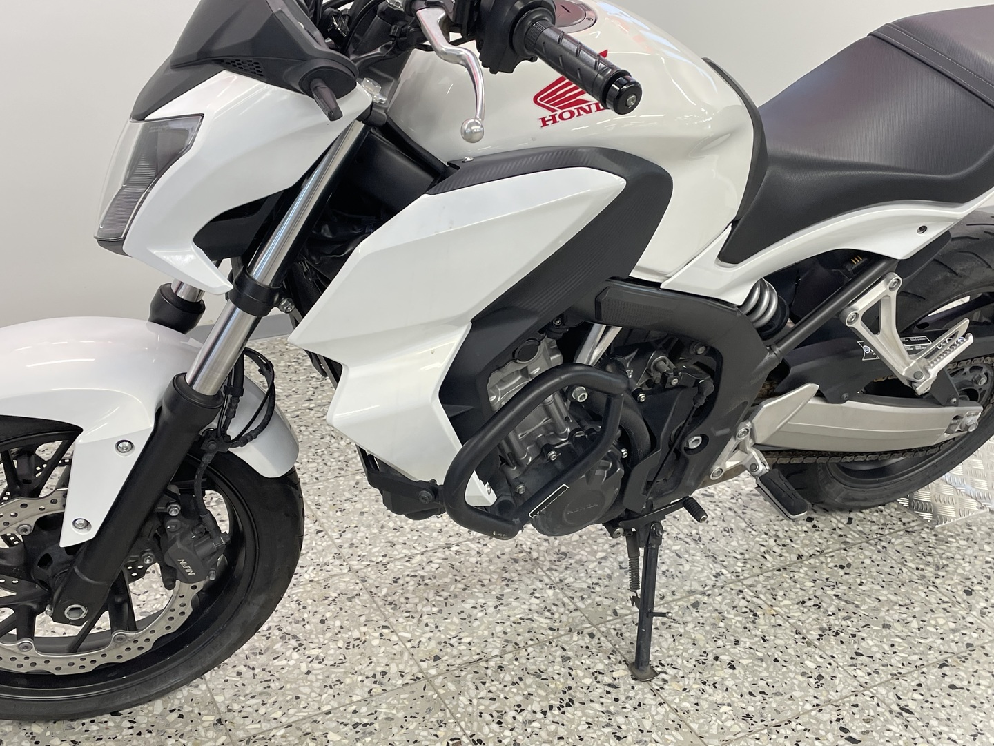 HONDA CB 2015