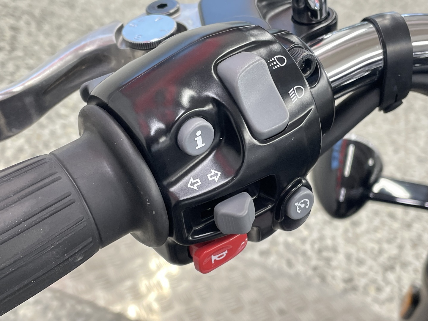 TRIUMPH SPEEDMASTER 2022
