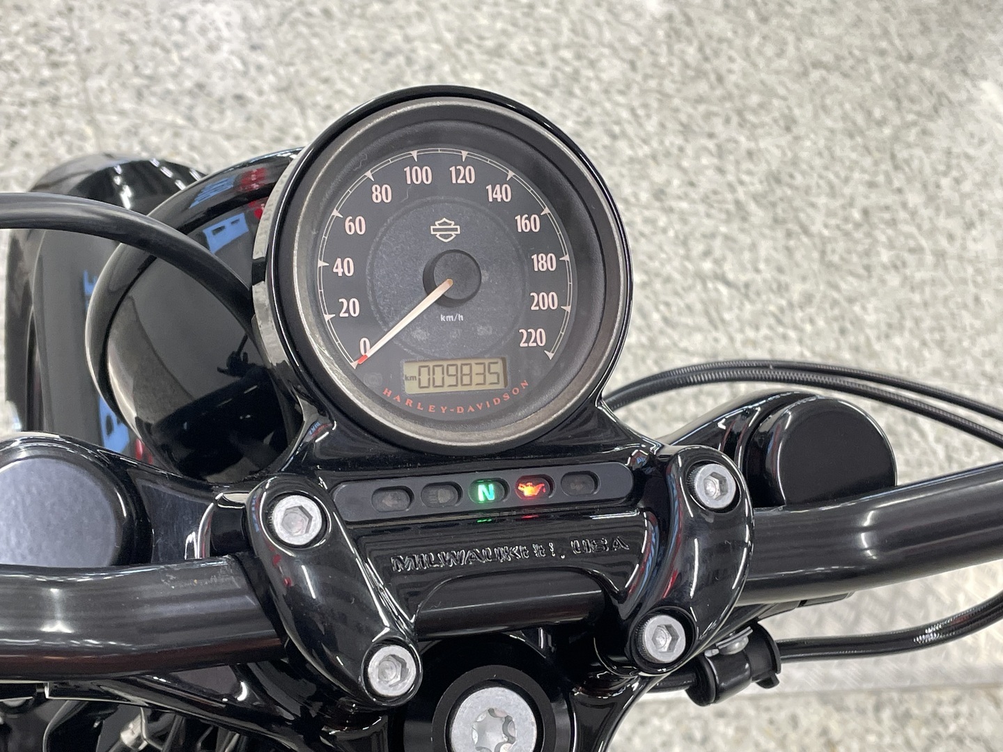 HARLEY-DAVIDSON SPORTSTER 2015