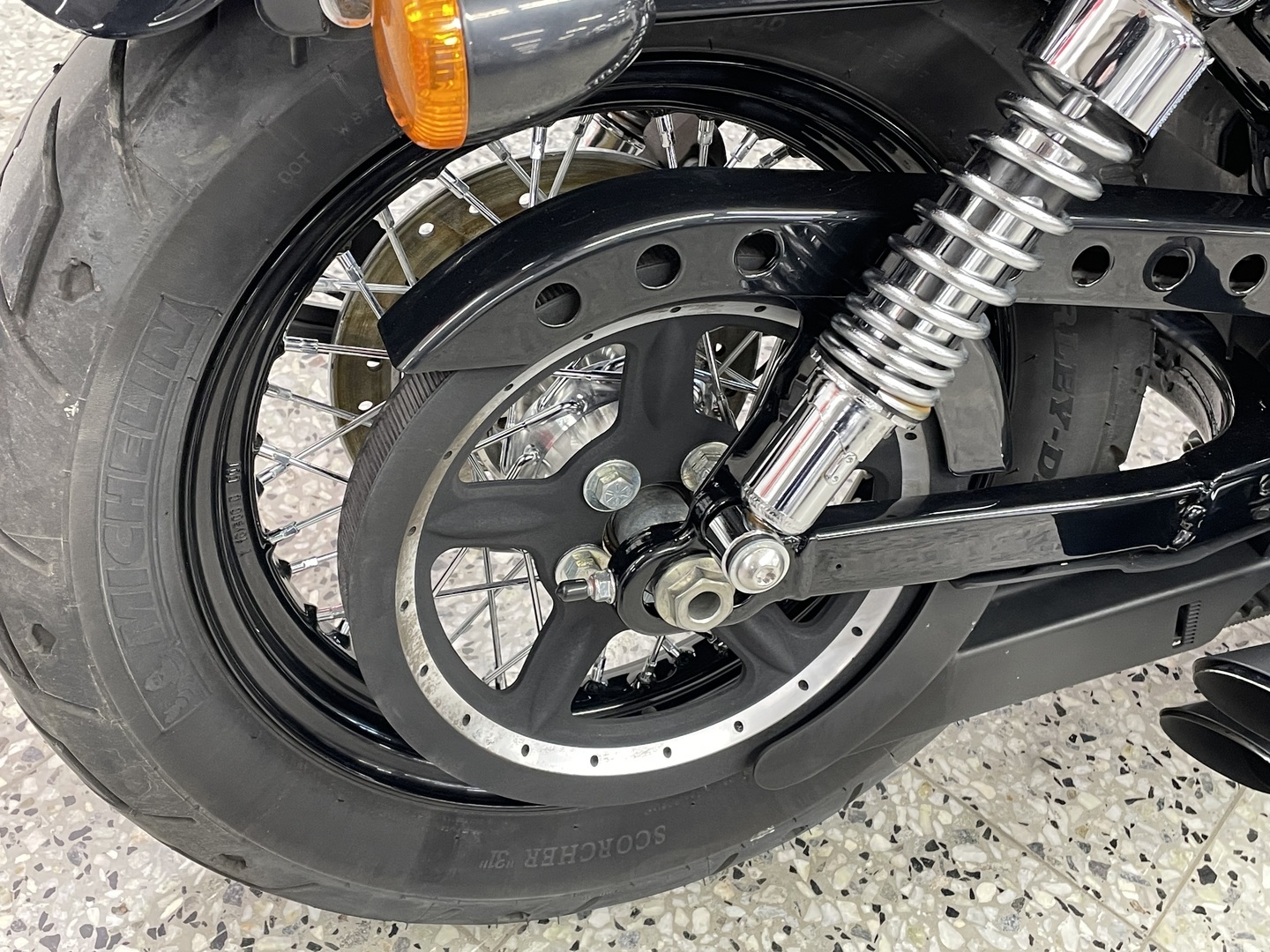 HARLEY-DAVIDSON SPORTSTER 2015