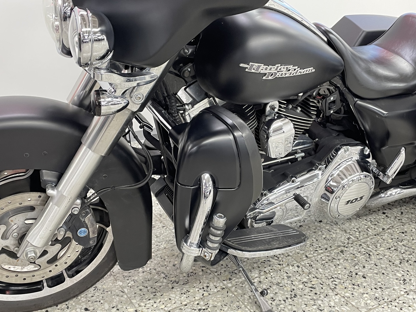 HARLEY-DAVIDSON TOURING 2011