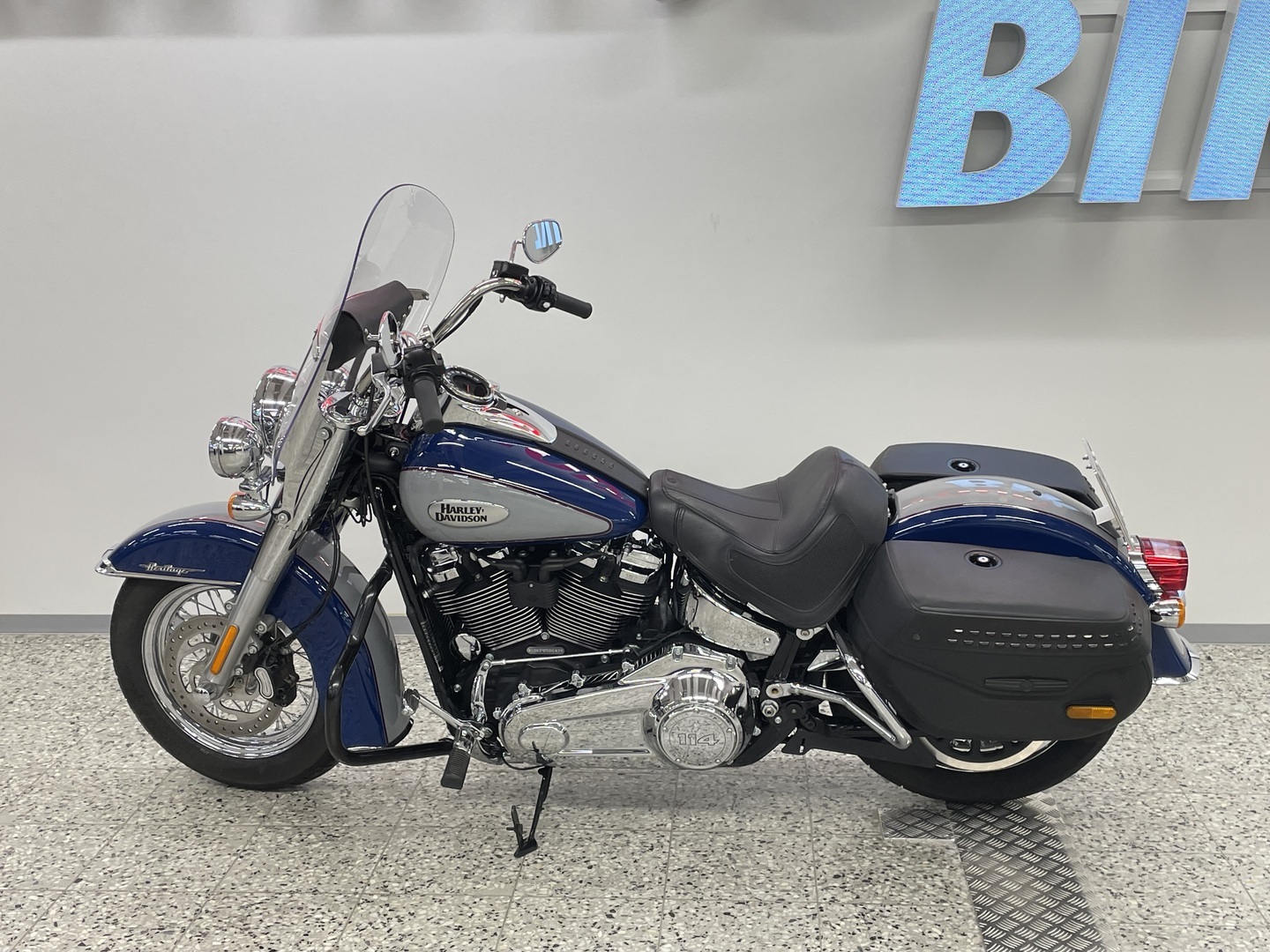 HARLEY-DAVIDSON SOFTAIL 2023
