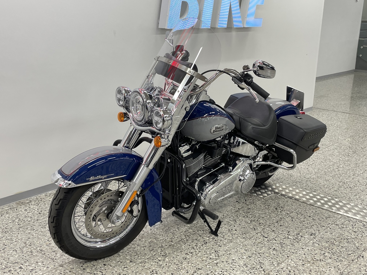 HARLEY-DAVIDSON SOFTAIL 2023