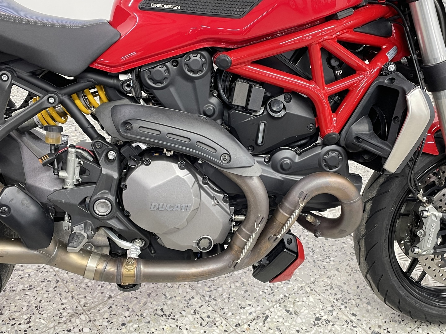 DUCATI MONSTER 2017
