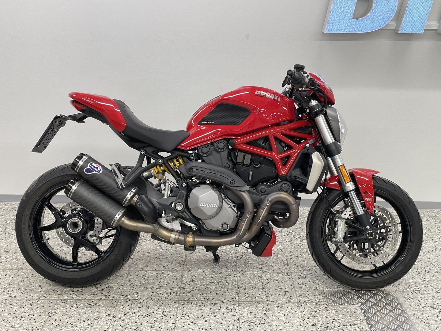 DUCATI MONSTER 2017