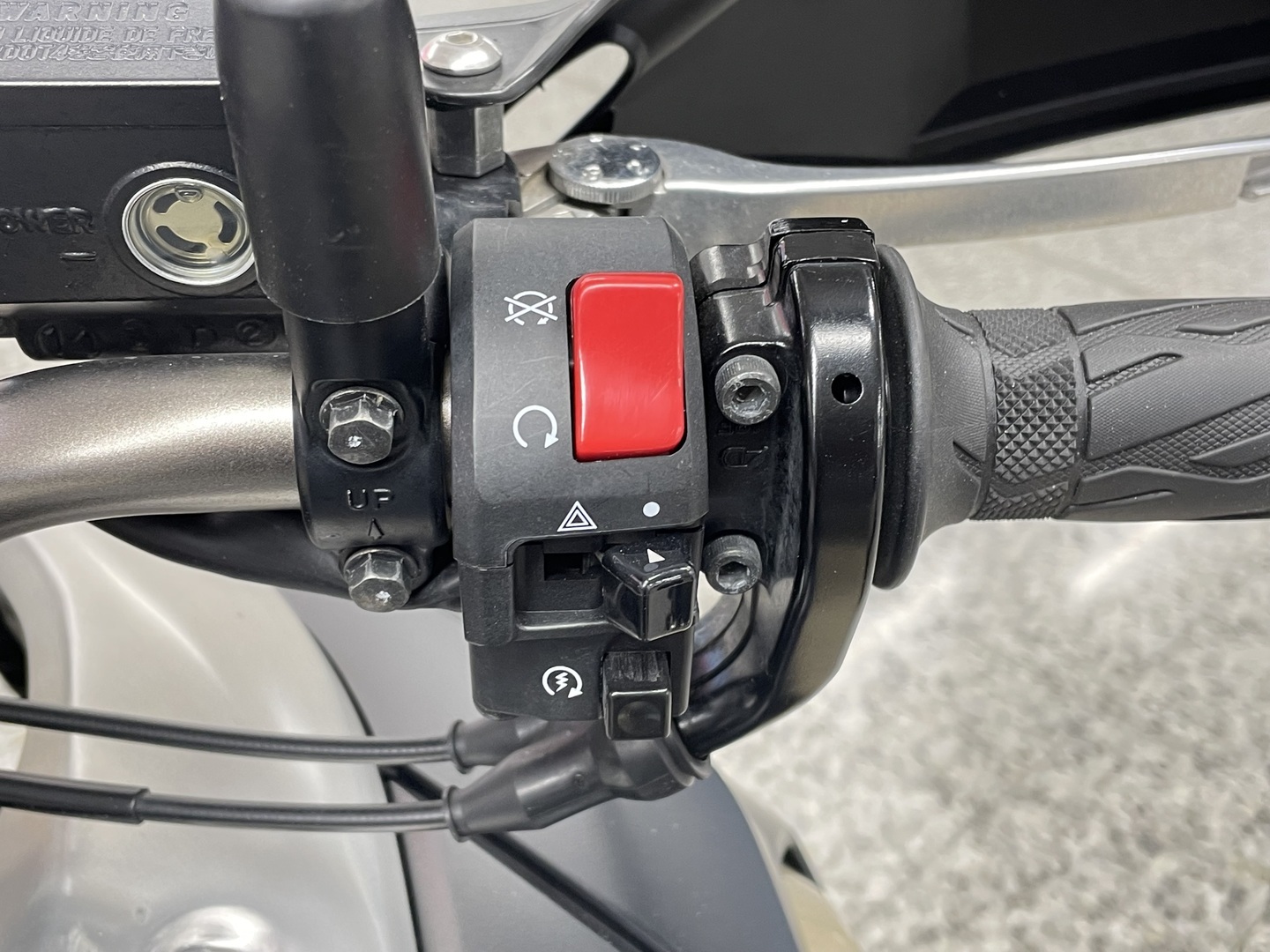 SUZUKI DL 2014