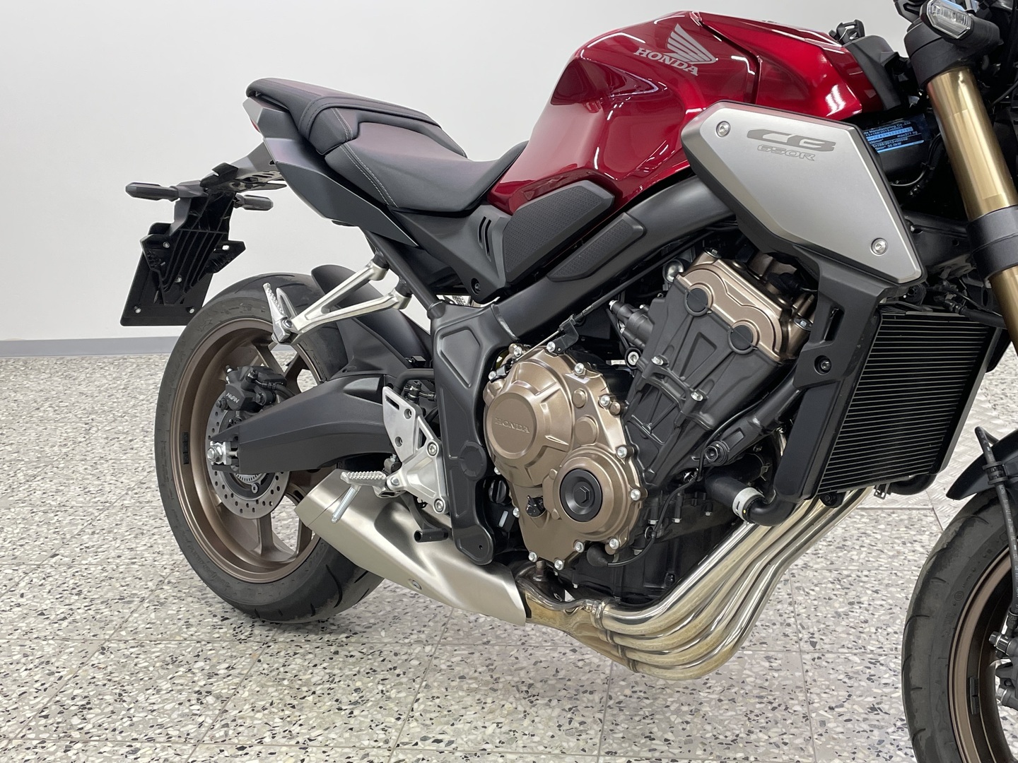 HONDA CB 2023
