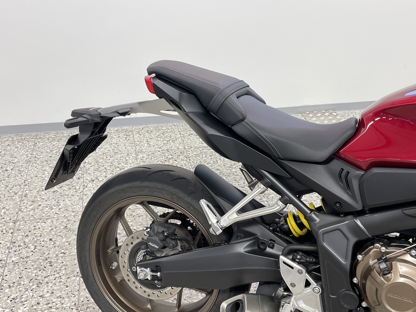HONDA CB 2023