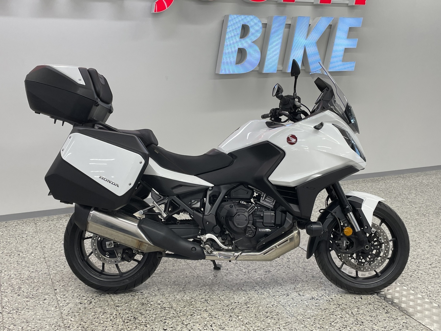 HONDA NT 2022