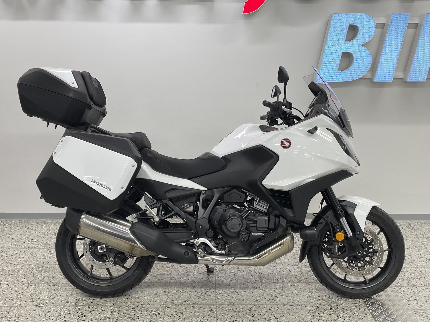 HONDA NT 2022