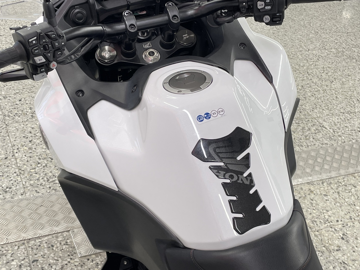 HONDA NT 2022