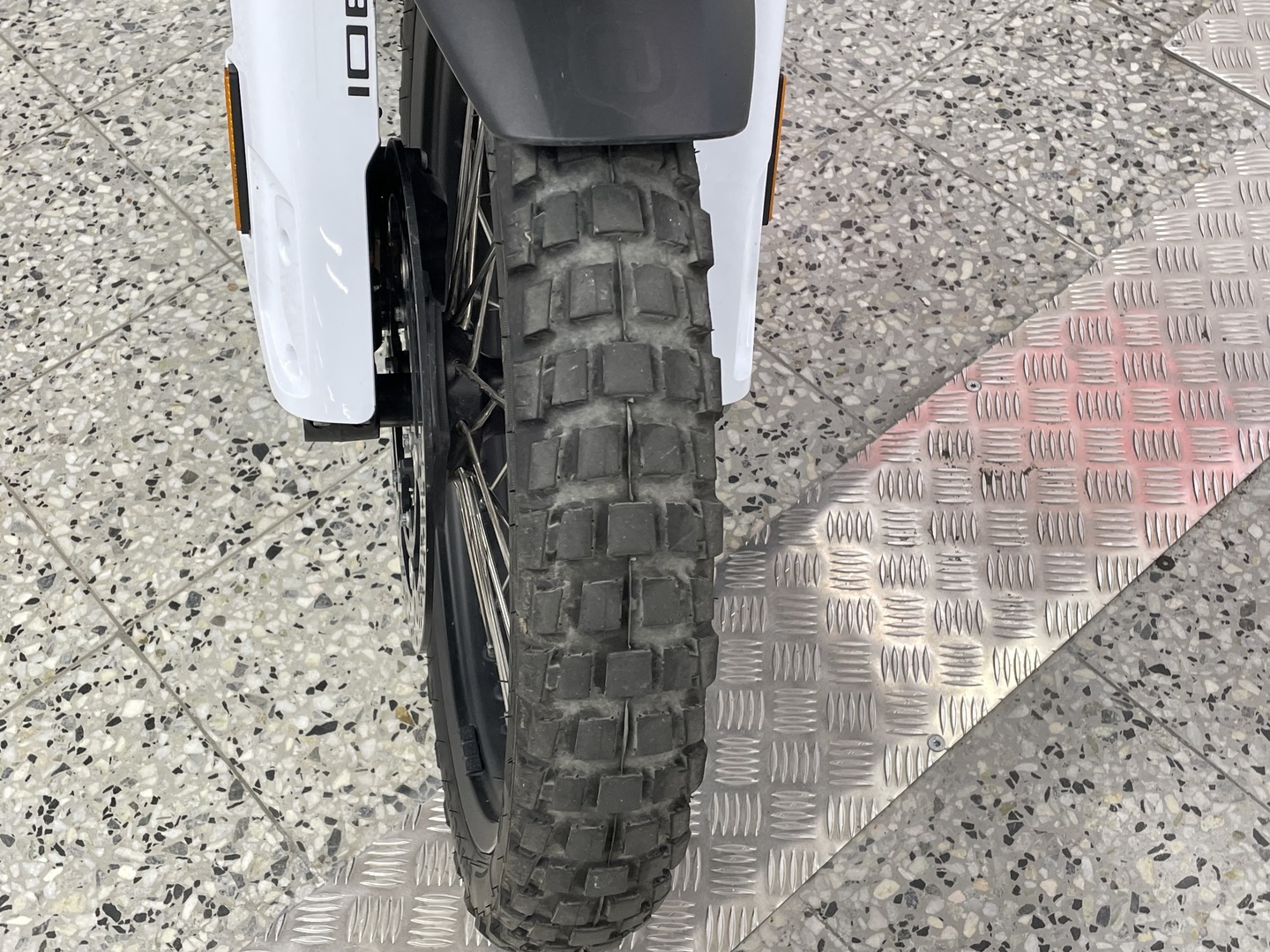 HUSQVARNA NORDEN 2022