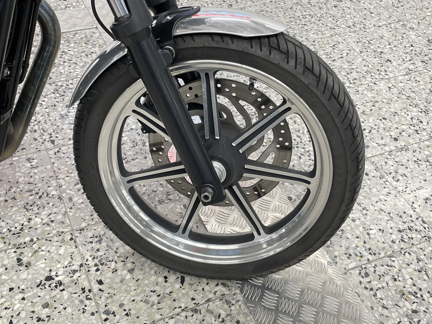 TRIUMPH Bonneville 2011