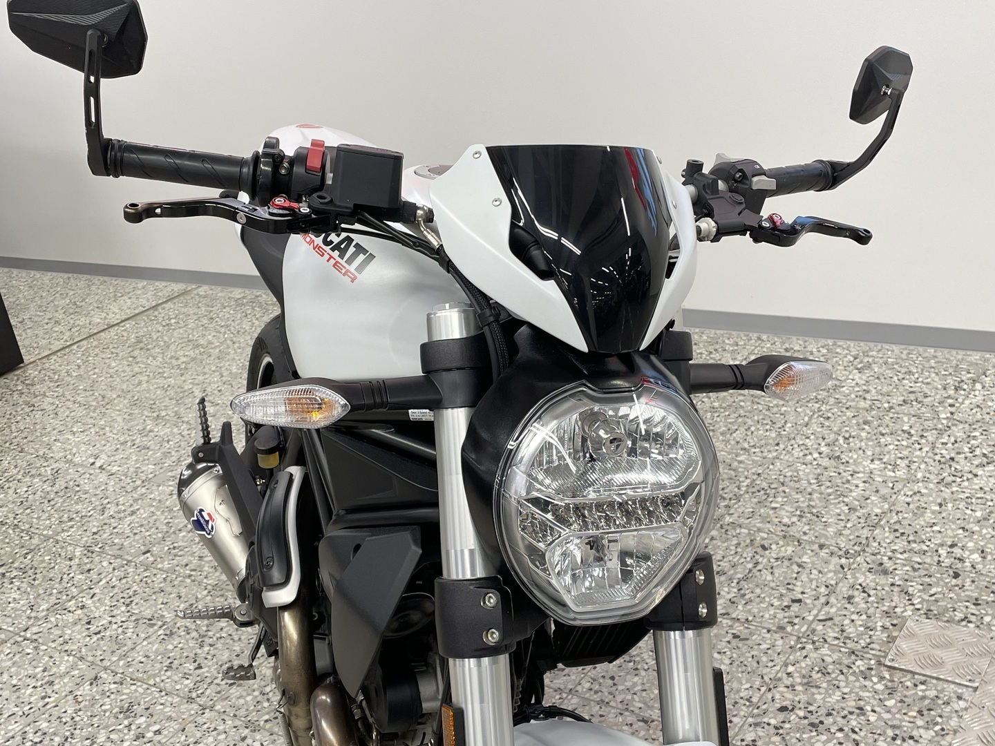 DUCATI MONSTER 2019