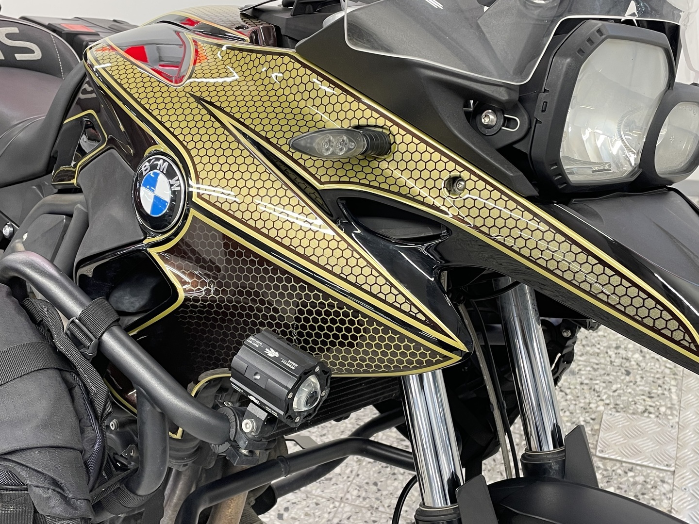 BMW F 2013