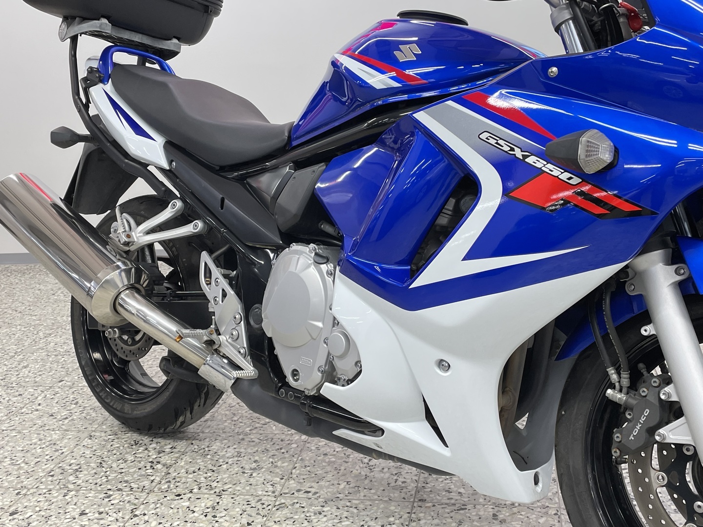 SUZUKI GSX 2010