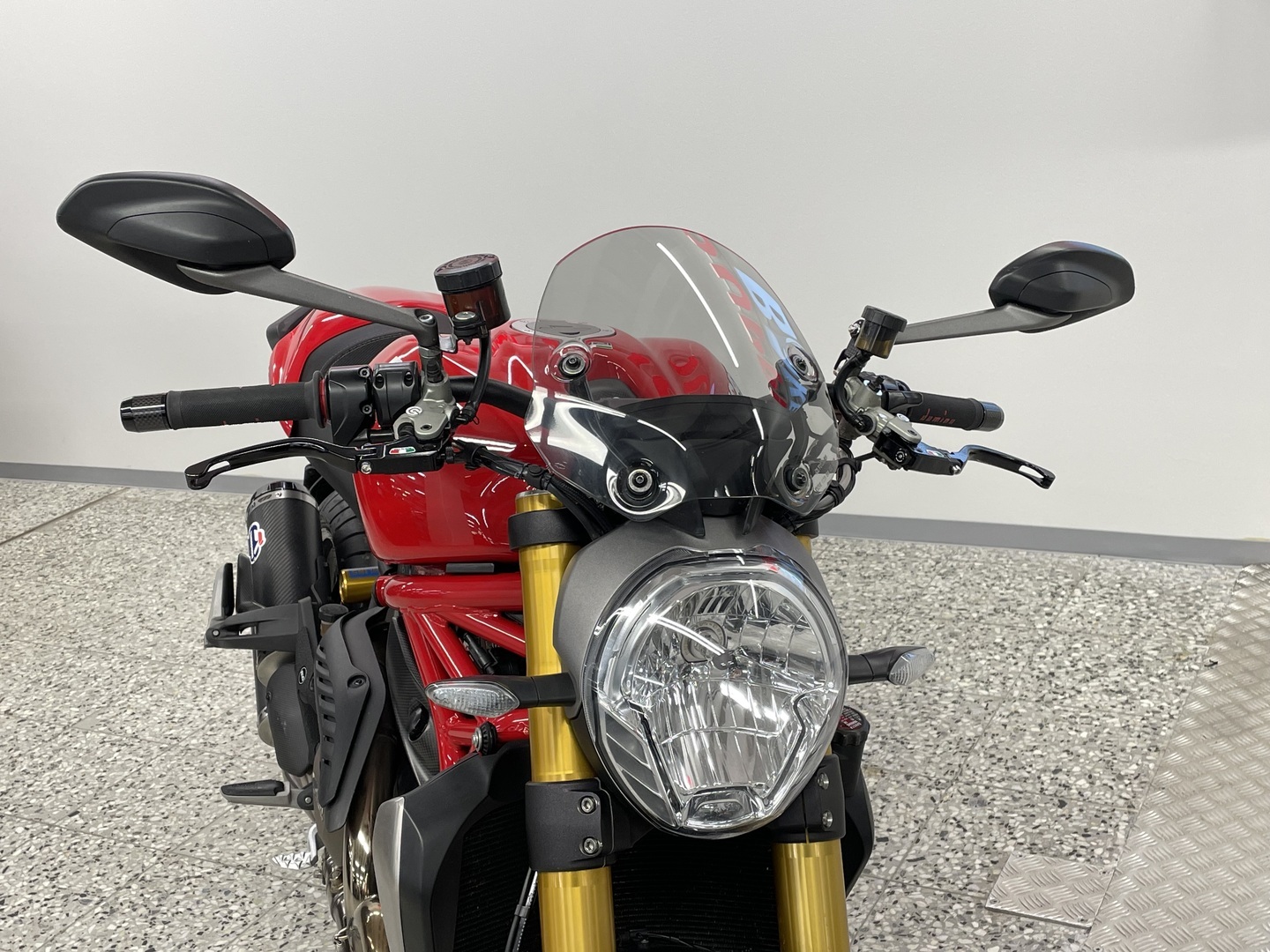 DUCATI MONSTER 2015