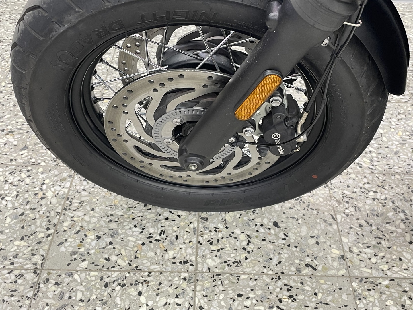 TRIUMPH BONNEVILLE 2019