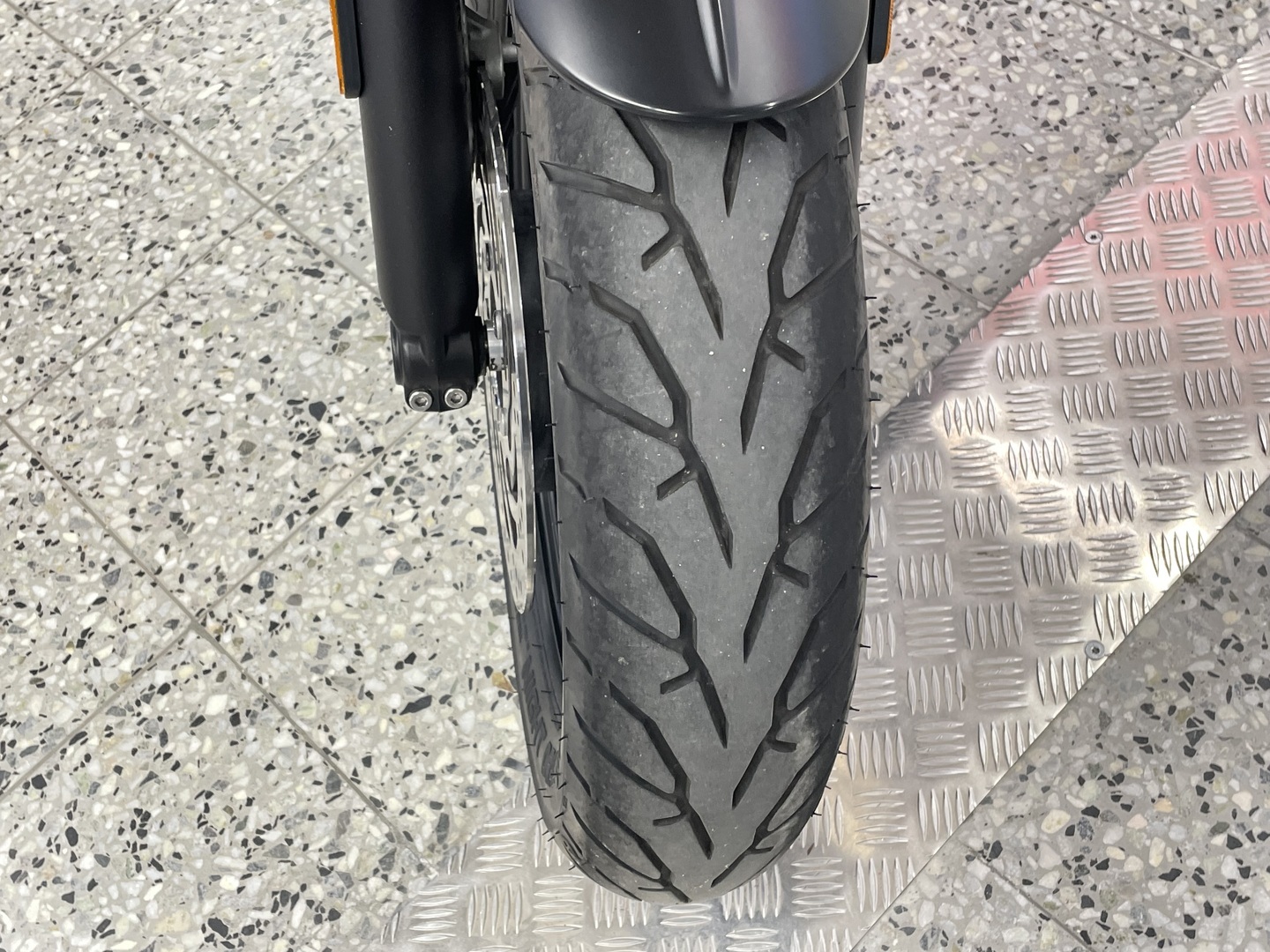 TRIUMPH BONNEVILLE 2019