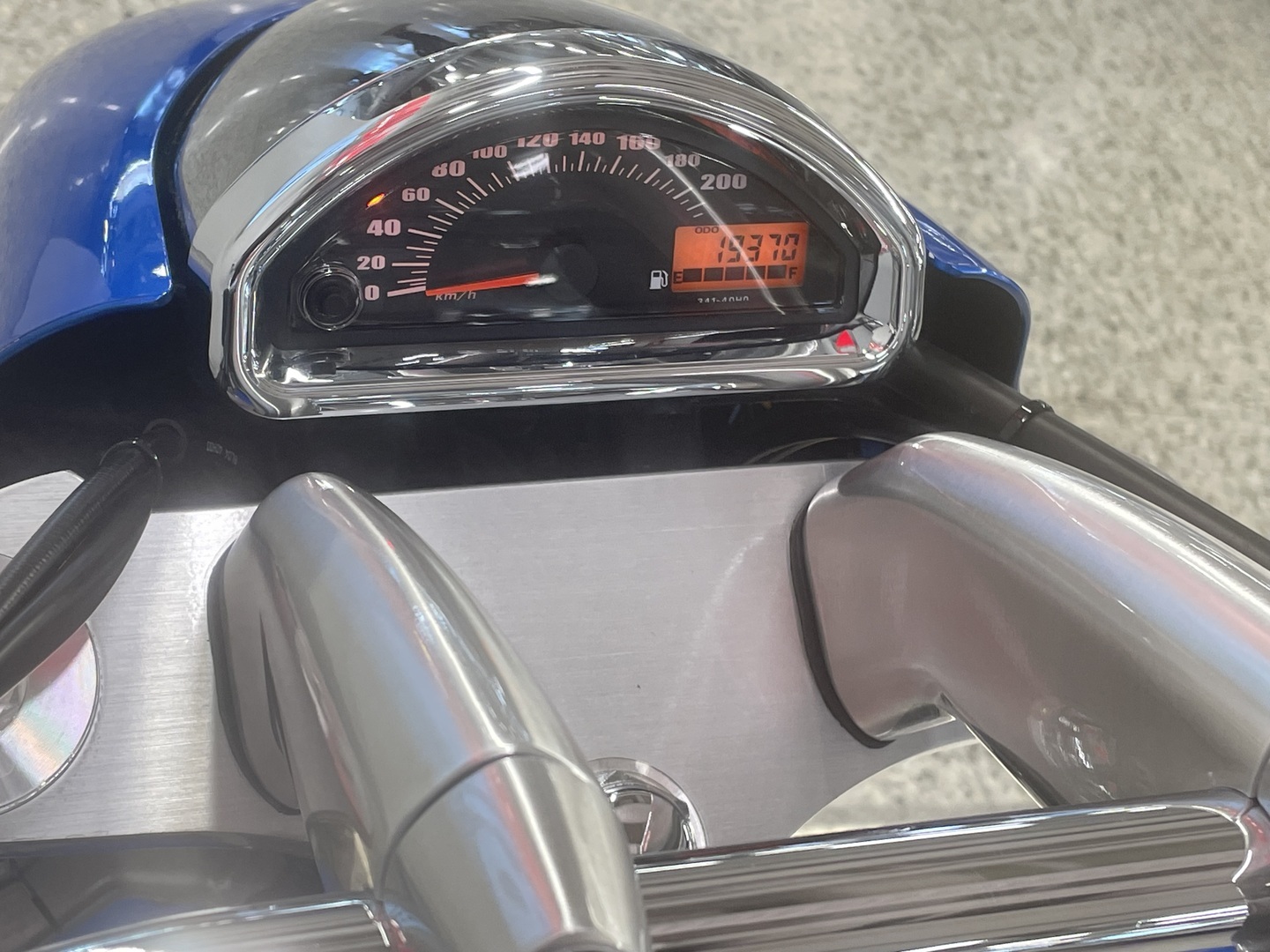 SUZUKI INTRUDER 2010