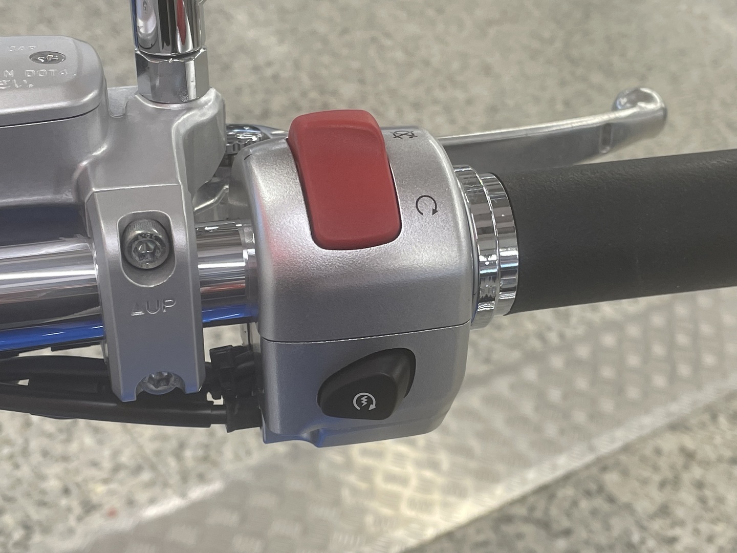 SUZUKI INTRUDER 2010