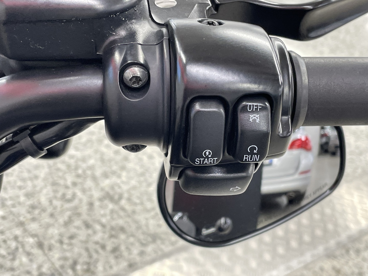 HARLEY-DAVIDSON SPORTSTER 2013