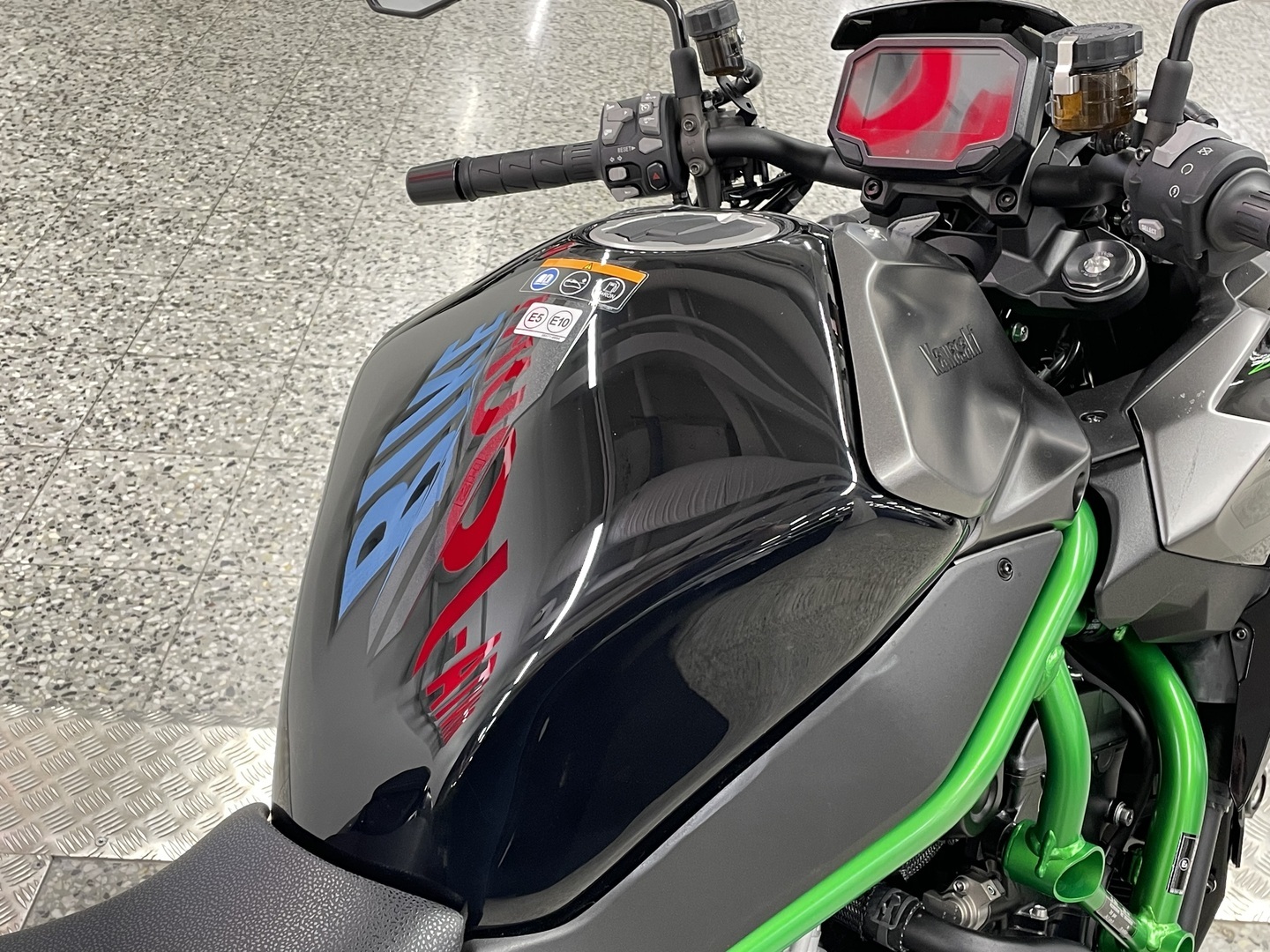 KAWASAKI Z 2023