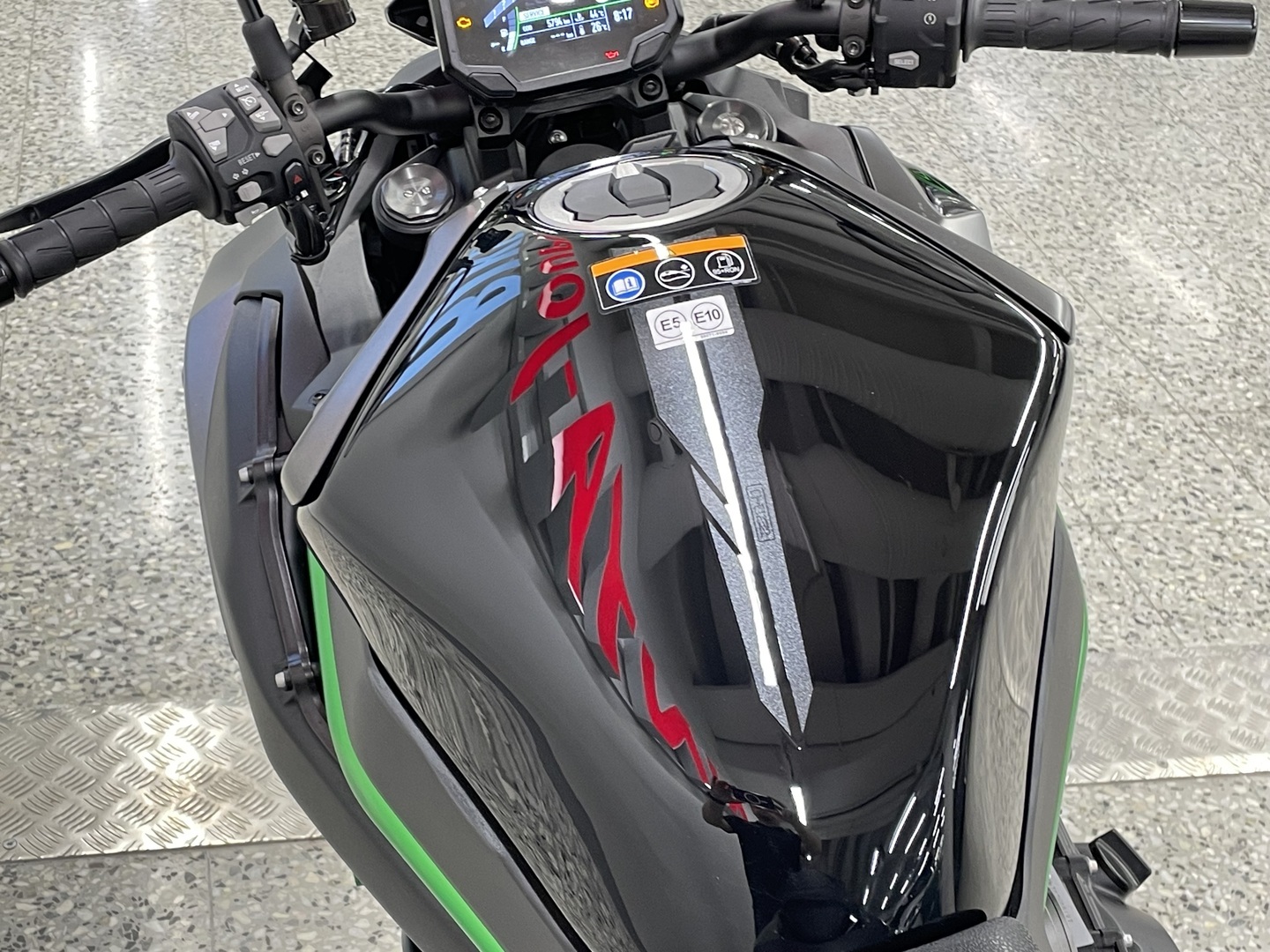 KAWASAKI Z 2023