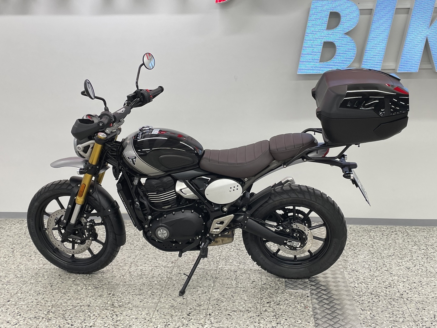 TRIUMPH SCRAMBLER 2025