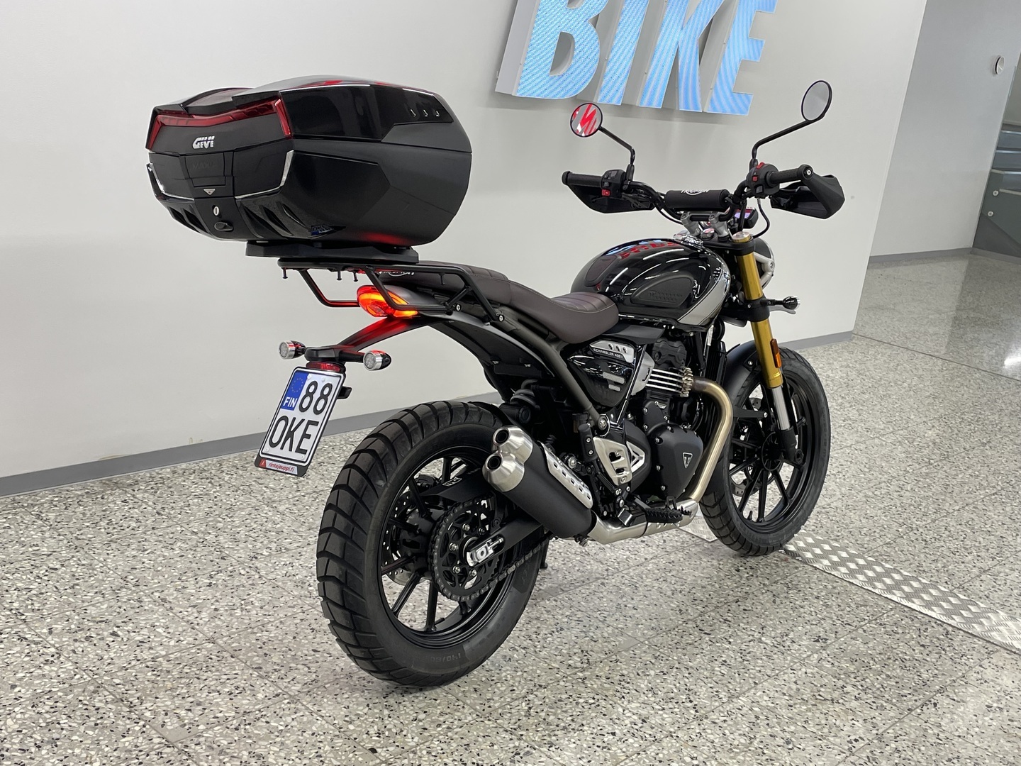 TRIUMPH SCRAMBLER 2025
