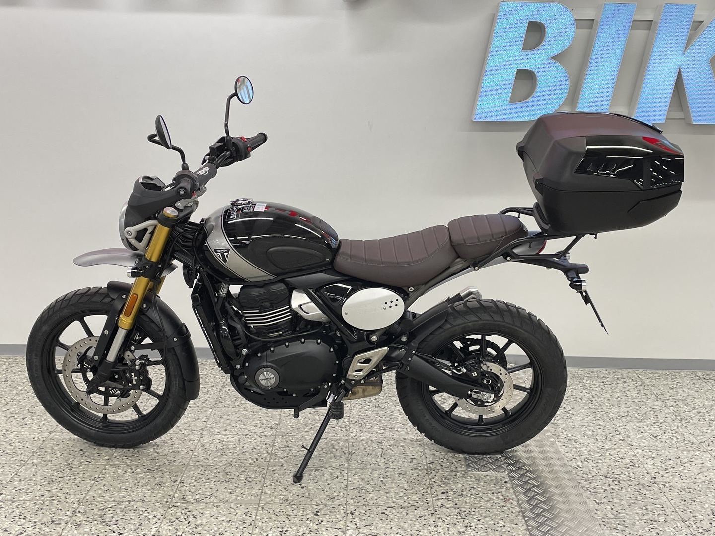 TRIUMPH SCRAMBLER 2025