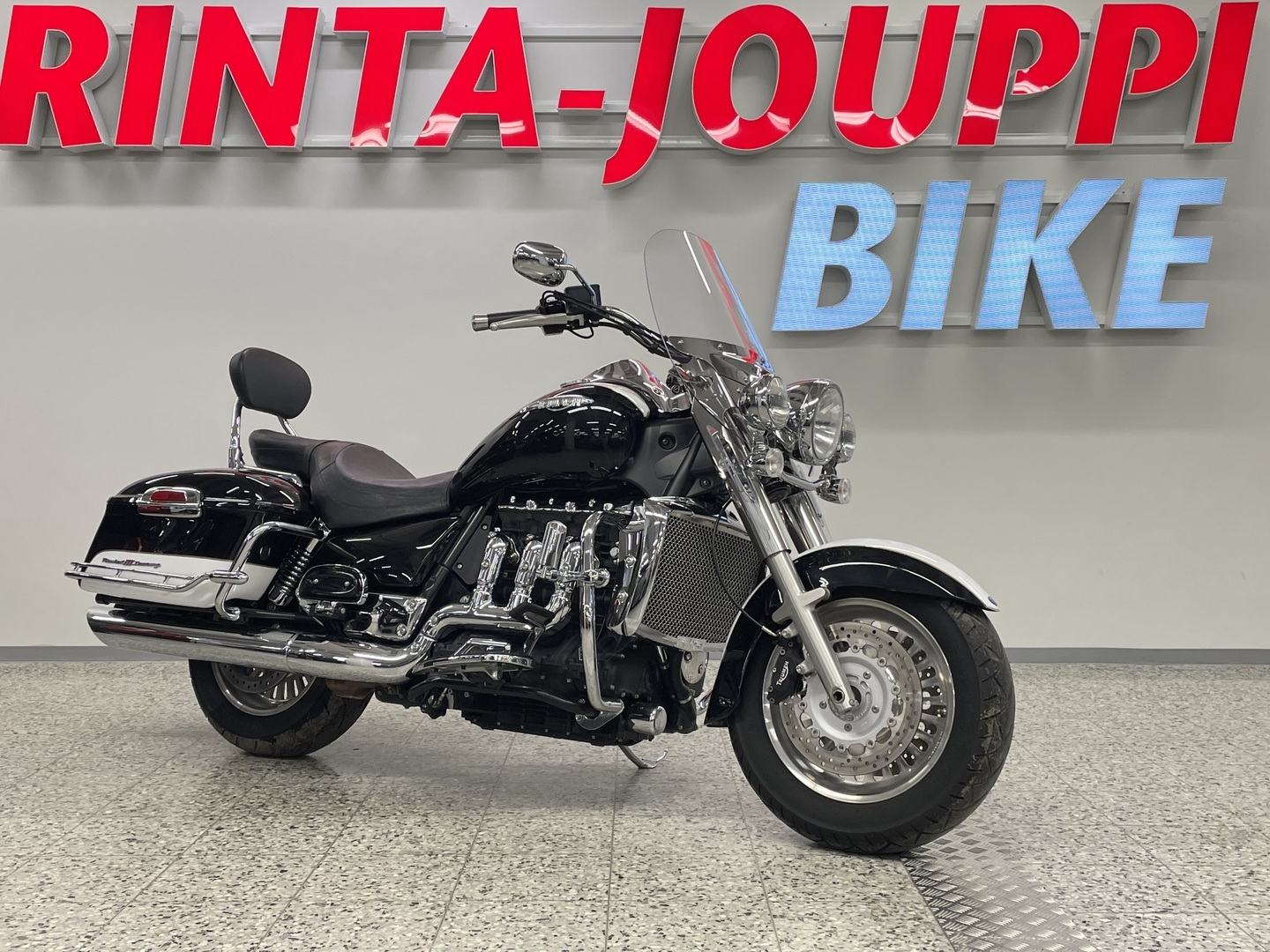 TRIUMPH ROCKET III 2011