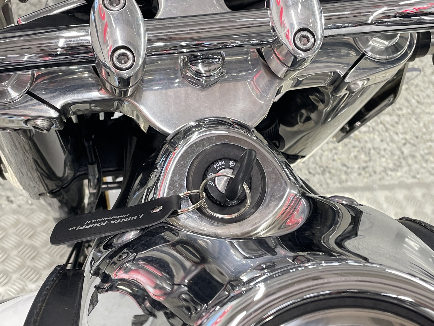 TRIUMPH ROCKET III 2011