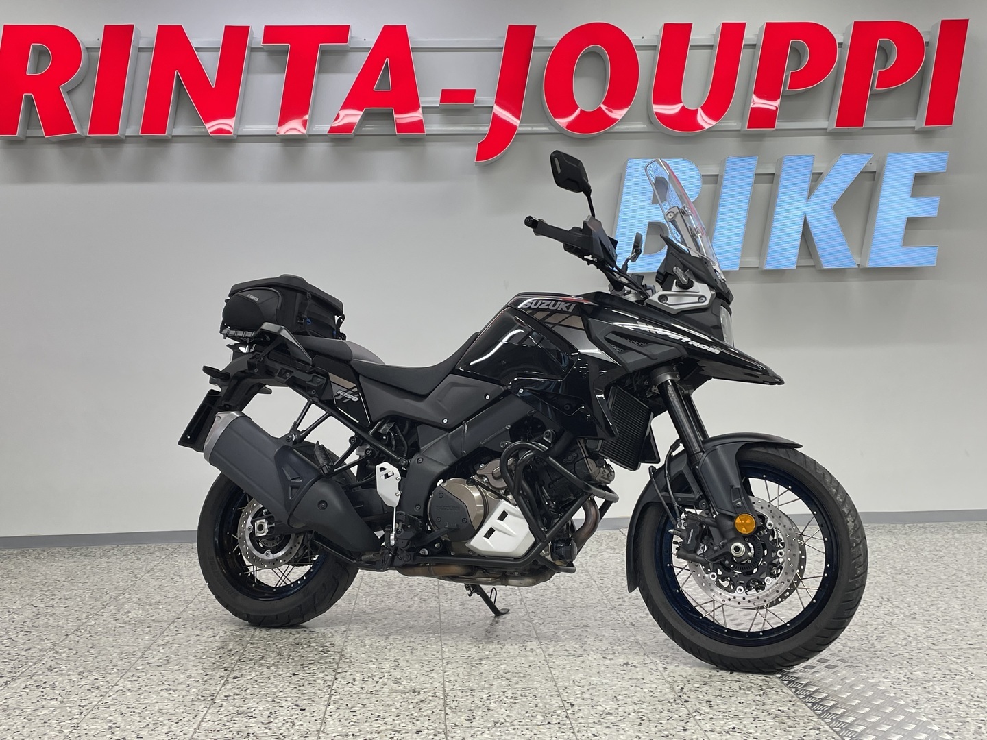 SUZUKI DL 2020