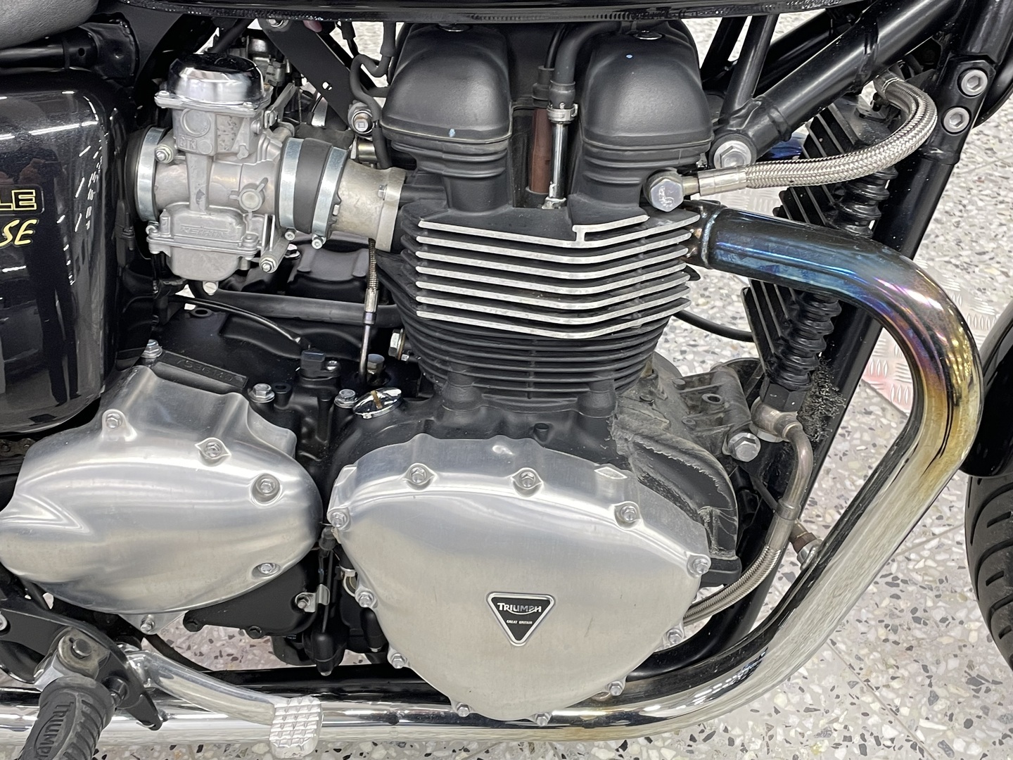 TRIUMPH Bonneville 2013