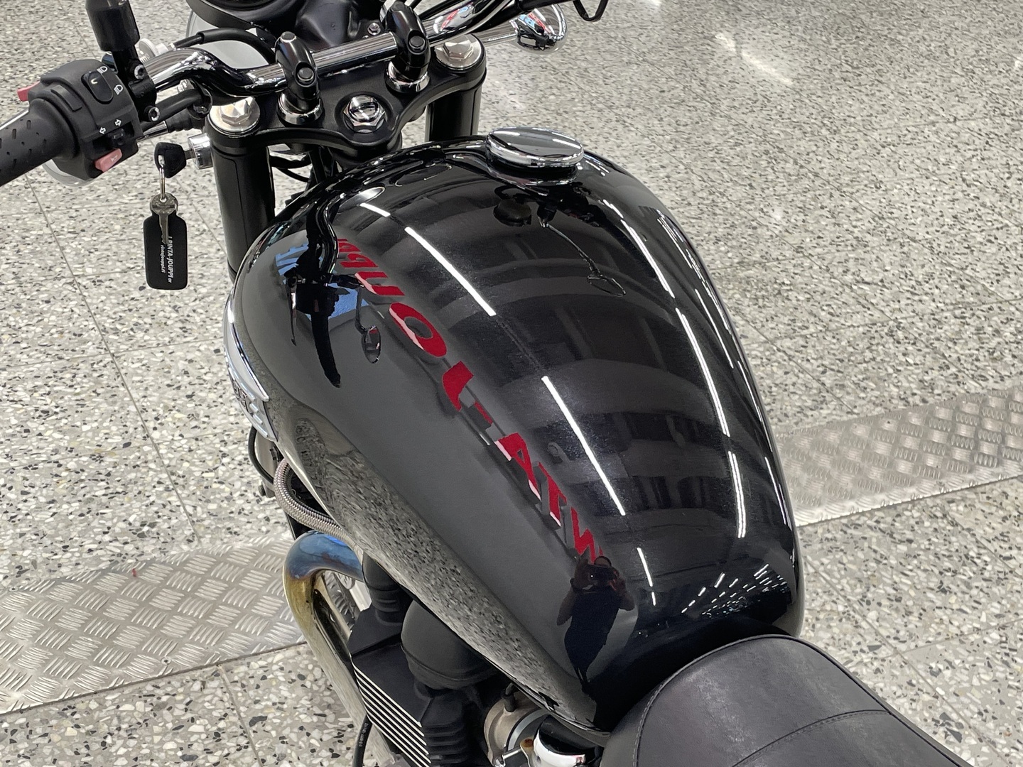 TRIUMPH Bonneville 2013