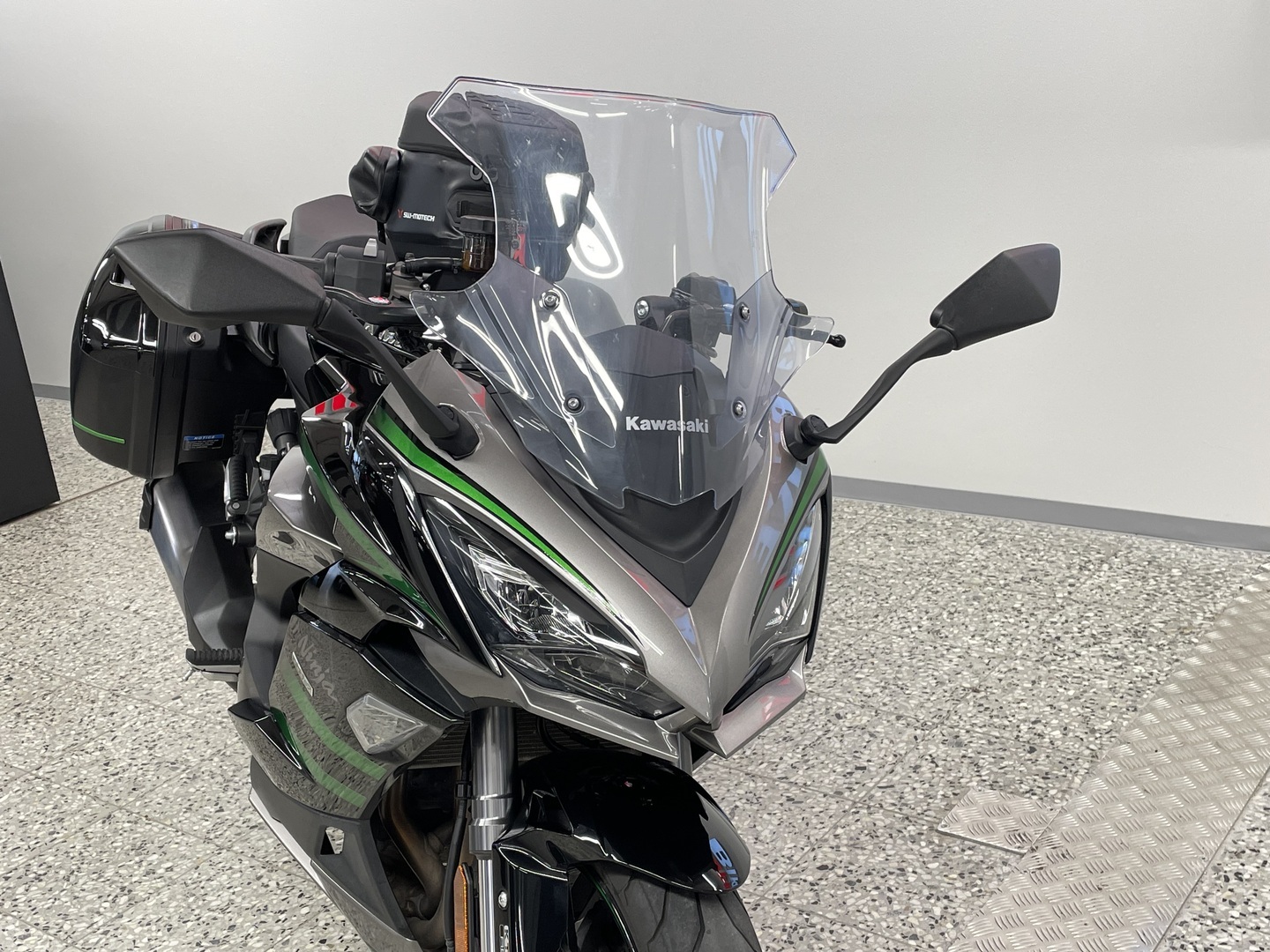 KAWASAKI NINJA 2019