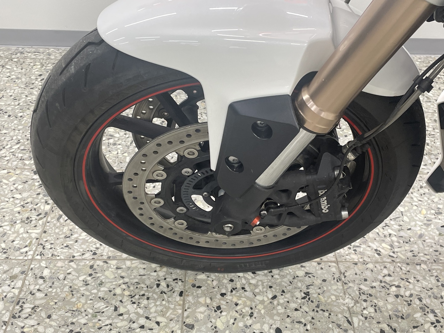 TRIUMPH SPEED TRIPLE 2015