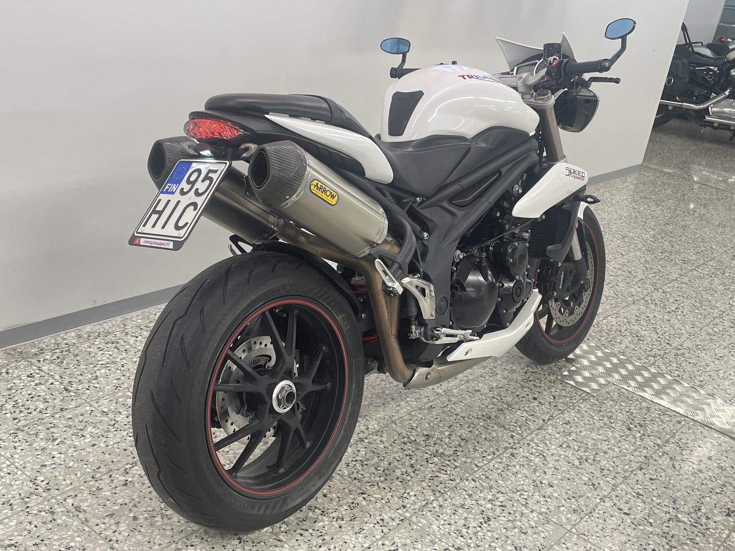 TRIUMPH SPEED TRIPLE 2015