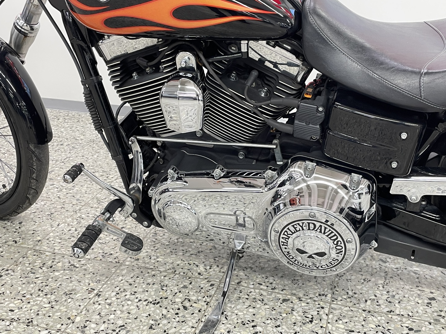 HARLEY-DAVIDSON DYNA 2011