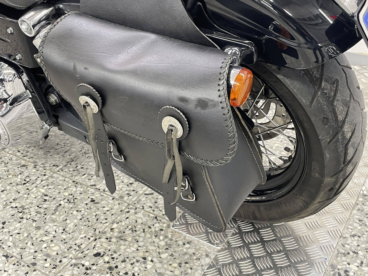 HARLEY-DAVIDSON DYNA 2011